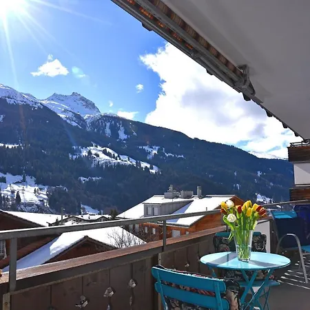 Monami Klosters, Elisas Zugwald *